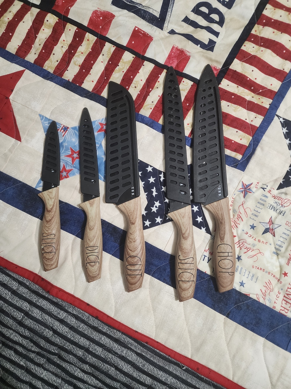 Rae Dunn 6-Piece Knife Set with Black Blades and Wood-Grain Handles